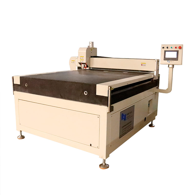 液晶尊龙凯时官方网站-尊龙凯时（中国）双桥多刀式切割机 买机器就终身维护